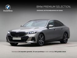 Grijs Gebruikt 2024 BMW 520 M Sport Sedan | € 57.450 (Goede deal)