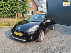 Zwart Gebruikt 2012 Renault Clio IV Night&Day Hatchback | € 4.450 (Goede deal)
