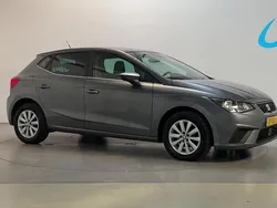 Grijs Gebruikt 2017 Seat Ibiza Business Hatchback | € 11.950 (Eerlijke prijs)
