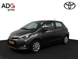 Grijs Gebruikt 2012 Toyota Yaris Hatchback | € 9.950 (Iets duurder)
