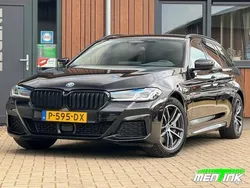 Zwart Gebruikt 2022 BMW 530e M Sport Stationwagen | € 39.950 (Goede deal)