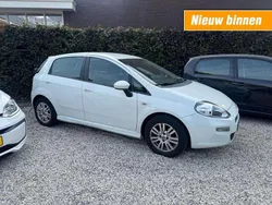 Wit Gebruikt 2015 Fiat Punto Evo Street Hatchback | € 4.900 (Eerlijke prijs)