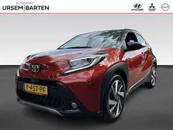 Rood Gebruikt 2022 Toyota Aygo Envy Hatchback | € 19.930 (Eerlijke prijs)