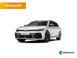 Wit Nieuw 2025 VW Passat R-line Edition Stationwagen | € 57.300 (Eerlijke prijs)