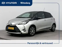 Grijs Gebruikt 2020 Toyota Yaris Hybrid Hatchback | € 17.900 (Eerlijke prijs)