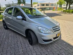 Grijs Gebruikt 2011 Mercedes B160 Business MPV | € 4.650