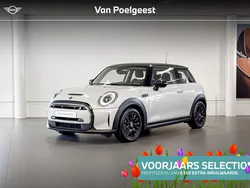 White silver Gebruikt 2022 Mini Cooper Essential Hatchback | € 19.900 (Super prijs)
