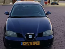 Blauw Gebruikt 2004 Seat Cordoba Sedan | € 500 (Super prijs)