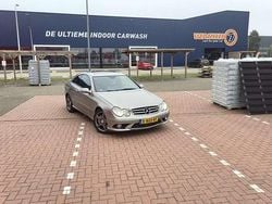 Zilver Gebruikt 2007 Mercedes CLK350 Avantgarde Coupé | € 8.750 (Eerlijke prijs)