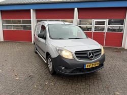 Grijs (metallic) Gebruikt 2016 Mercedes Citan 108 Van | € 4.450 (Iets duurder)