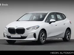Wit Gebruikt 2022 BMW 220 Comfort Edition Stationwagen | € 33.880