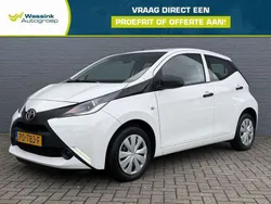 Wit Gebruikt 2017 Toyota Aygo Hatchback | € 8.940 (Eerlijke prijs)