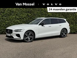 Wit Gebruikt 2022 Volvo V60 R-Design Stationwagen | € 38.940 (Eerlijke prijs)
