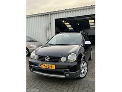 Zwart Gebruikt 2004 VW Polo Cross Hatchback | € 2.750 (Duur)