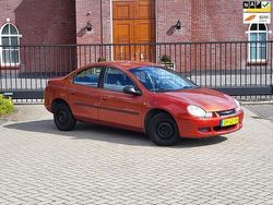 Rood Gebruikt 2000 Chrysler Neon Sedan | € 2.499