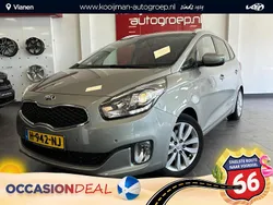 Grijs Gebruikt 2016 Kia Carens MPV | € 15.950 (Eerlijke prijs)