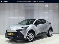 (1l0) Gebruikt 2024 Toyota C-HR Active SUV | € 32.450 (Super prijs)