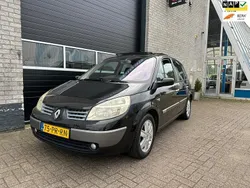 Zwart Gebruikt 2004 Renault Scénic II Komfort MPV | € 1.299 (Eerlijke prijs)