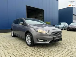 Bruin Gebruikt 2016 Ford Focus Titanium Stationwagen | € 10.499 (Super prijs)