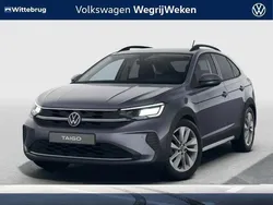 Grijs, metallic lak Nieuw 2025 VW Taigo Edition SUV | € 33.995 (Iets duurder)