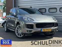Grijs Gebruikt 2016 Porsche Cayenne SUV | € 37.950