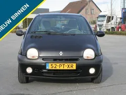 Zwart Gebruikt 2004 Renault Twingo Hatchback | € 1.699