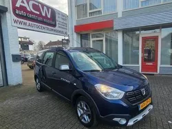 Blauw Gebruikt 2018 Dacia Lodgy Lauréate MPV | € 12.850 (Iets duurder)