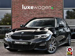 Zwart Gebruikt 2022 BMW 330e M Sport Stationwagen | € 33.900 (Super prijs)