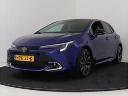 Blauw Gebruikt 2025 Toyota Corolla Hybrid Executive Hatchback | € 43.445 (Eerlijke prijs)
