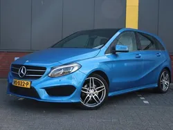 Blauw Gebruikt 2015 Mercedes B180 Ambition MPV | € 15.950 (Eerlijke prijs)