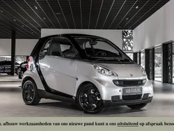 Zwart Gebruikt 2009 Smart ForTwo Coupé Pure Coupé | € 2.199