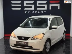 Wit, metallic lak Gebruikt 2015 Seat Mii Style Hatchback | € 4.490