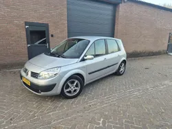 Grijs Gebruikt 2006 Renault Mégane II MPV | € 2.650 (Eerlijke prijs)
