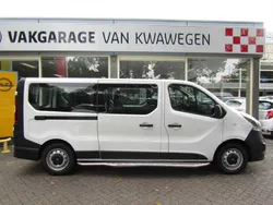 Wit Gebruikt 2017 Opel Vivaro Van | € 17.900