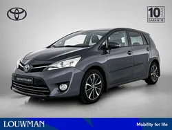 Grijs, metallic lak Gebruikt 2017 Toyota Verso Skyview Edition MPV | € 20.950 (Duur)