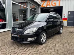 Zwart Gebruikt 2012 Skoda Fabia Ambition Stationwagen | € 3.750 (Eerlijke prijs)
