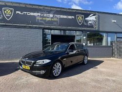 Zwart Gebruikt 2010 BMW 520 Executive Stationwagen | € 7.950