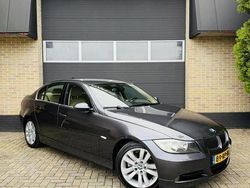 Grijs Gebruikt 2005 BMW 325 Executive Sedan | € 5.950 (Eerlijke prijs)