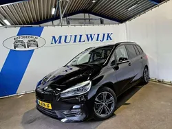 Zwart Gebruikt 2021 BMW 218 Gran Tourer Executive MPV | € 24.750 (Eerlijke prijs)