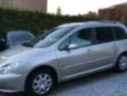 Grijs Gebruikt 2005 Peugeot 307 Stationwagen | € 1.850 (Iets duurder)