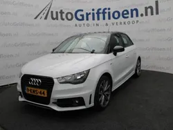 Wit Gebruikt 2013 Audi A1 Sportback Admired Hatchback | € 8.290 (Eerlijke prijs)