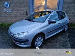 Grijs Gebruikt 2000 Peugeot 206 Hatchback | € 1.450 (Eerlijke prijs)