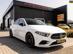 Wit Gebruikt 2019 Mercedes A180 AMG Sedan | € 27.950 (Iets duurder)