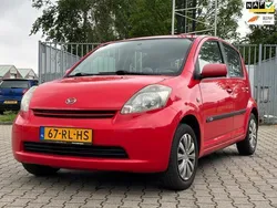 Rood Gebruikt 2005 Daihatsu Sirion Hatchback | € 1.500 (Eerlijke prijs)