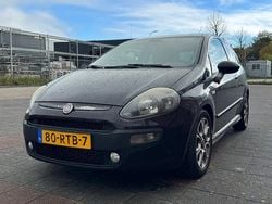 Zwart Gebruikt 2011 Fiat Punto Evo Racing Hatchback | € 1.450 (Eerlijke prijs)