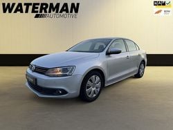 Grijs Gebruikt 2011 VW Jetta Comfortline Sedan | € 5.650 (Eerlijke prijs)