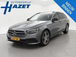 Grijs Gebruikt 2022 Mercedes E300 AMG line Plus Stationwagen | € 34.900 (Super prijs)