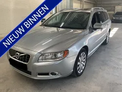 Grijs Gebruikt 2011 Volvo V70 Stationwagen | € 7.990