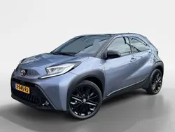 Grijs Gebruikt 2024 Toyota Aygo Premium Hatchback | € 21.495 (Iets duurder)