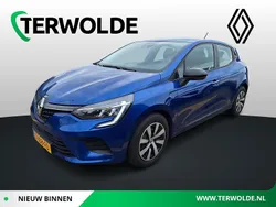 Blauw Gebruikt 2022 Renault Clio V Equilibre Hatchback | € 15.340 (Goede deal)